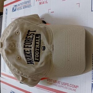 - Wake Forest University hat 1 Sz$34 + free Belt